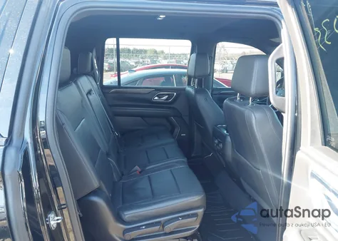 2022 Chevrolet Suburban 4Wd Z71 z USA, uszkodzony, nr VIN 1GNSKDKD1NR229453